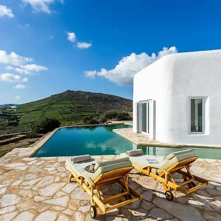 Zen In Lia カラファティス